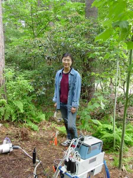 Hui-Ju Wu measures CO2 flux pulse during rain simulation